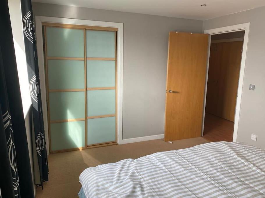 Modern 2 Bed Apartment With Stunning Seaside View Эдинбург Экстерьер фото